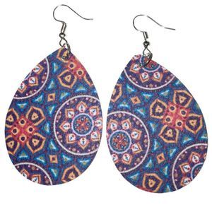 ☀️3/$9☀️ Faux Leather Boho Style Dangle Earrings